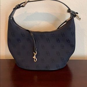 Dooney & Bourke small purse